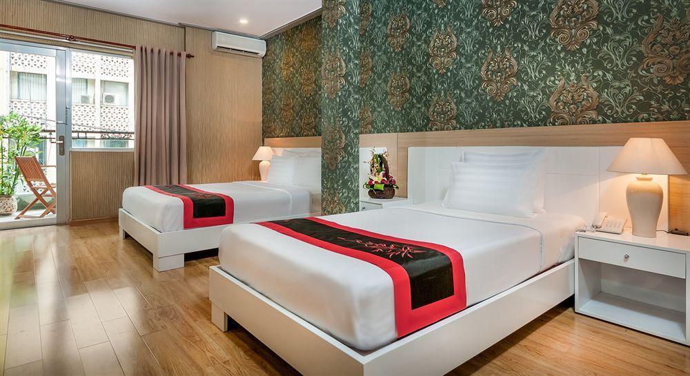 Saga Hotel Thành Pho Ho Chí Minh Esterno foto
