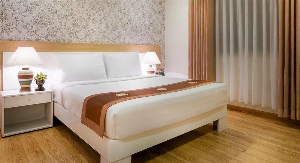 Saga Hotel Thành Pho Ho Chí Minh Esterno foto